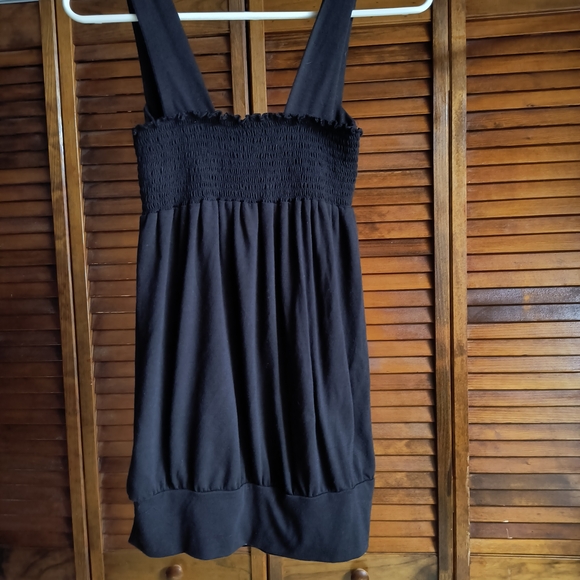 Tops - Can't Miss Black Sleeveless Smocked Top